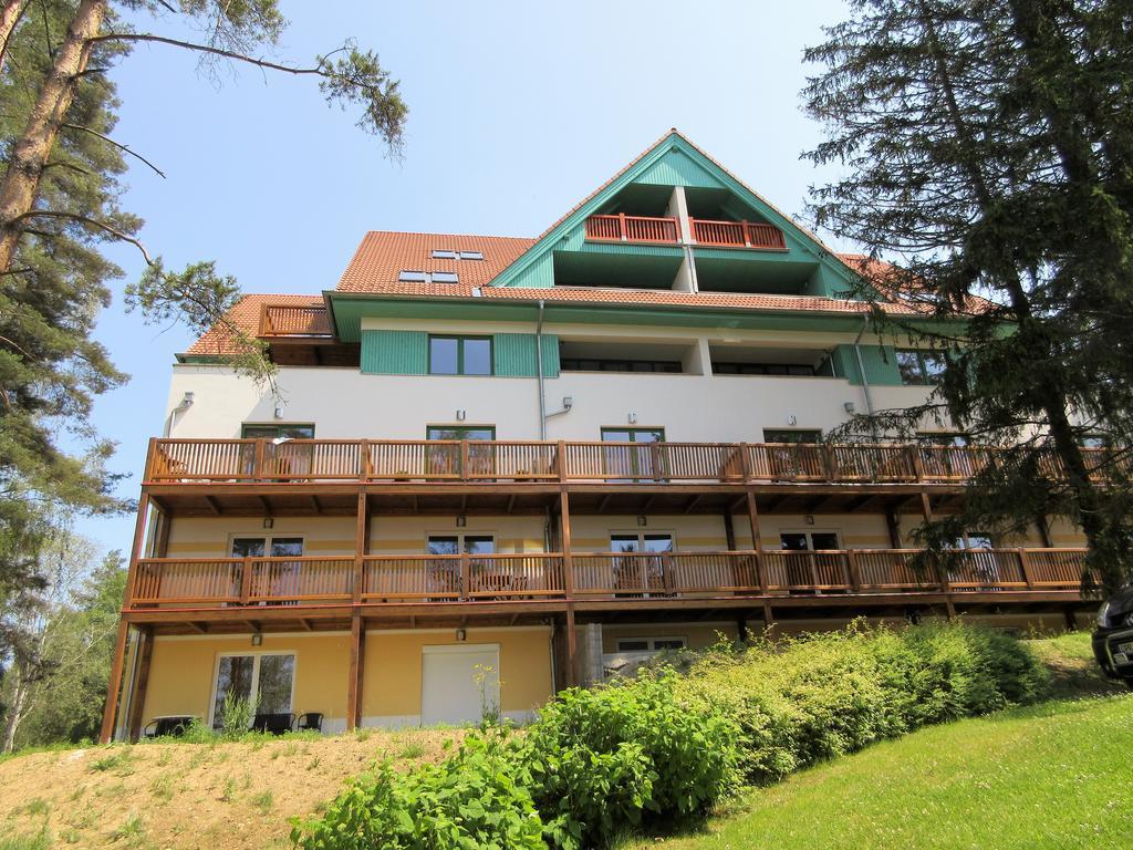 Apartment Marie Lipno nad Vltavou Exteriör bild